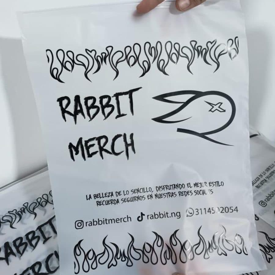 Bolsa en vinilo opaco con logo estampado a una tinta